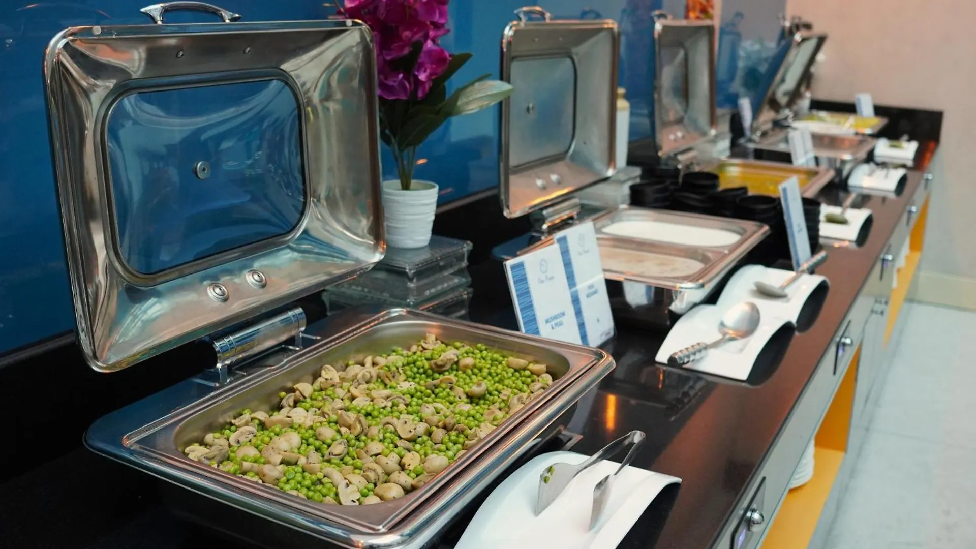 Fortune Atrium Hotel Dubai